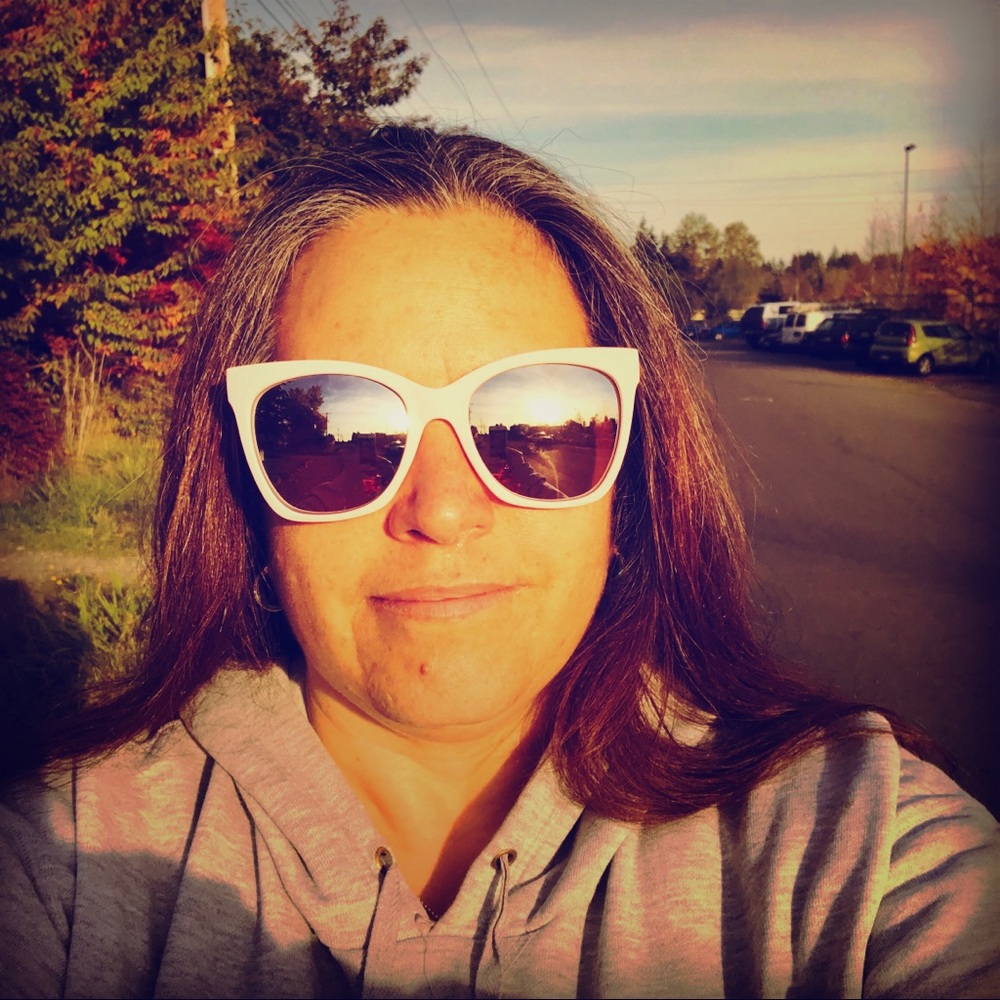 Meet your Posher, Julie